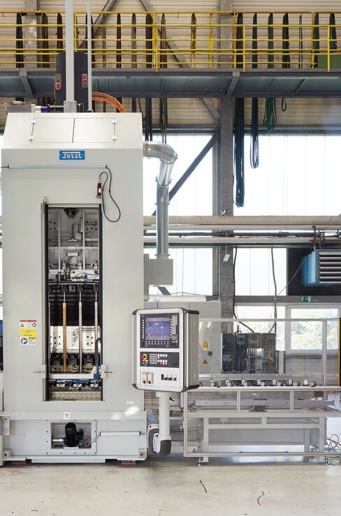 RISH 16x1750x400 internal broaching machine with four broaching stations