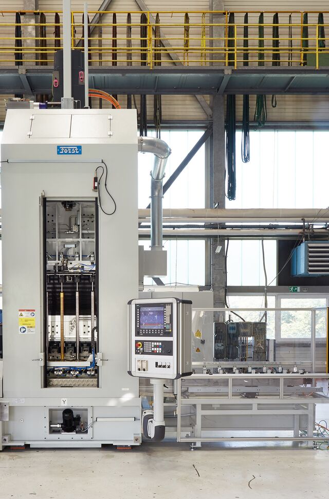 Innenräummaschine RISH 16x1750x400 mit vier Räumstationen